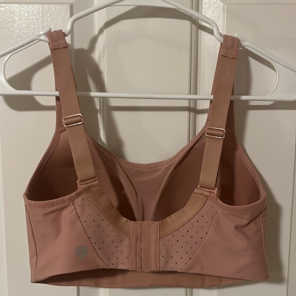 Run times sports bra 32DD - Picture 2 of 6